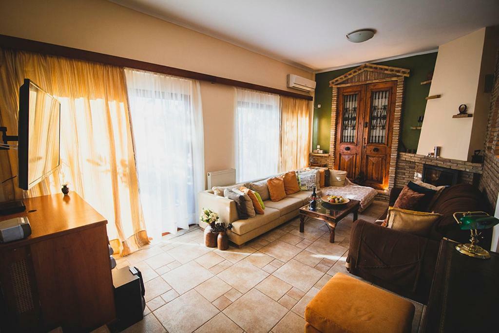 Villa Soula Anavyssos Bagian luar foto