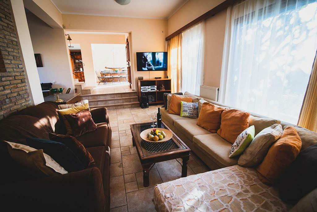 Villa Soula Anavyssos Bagian luar foto
