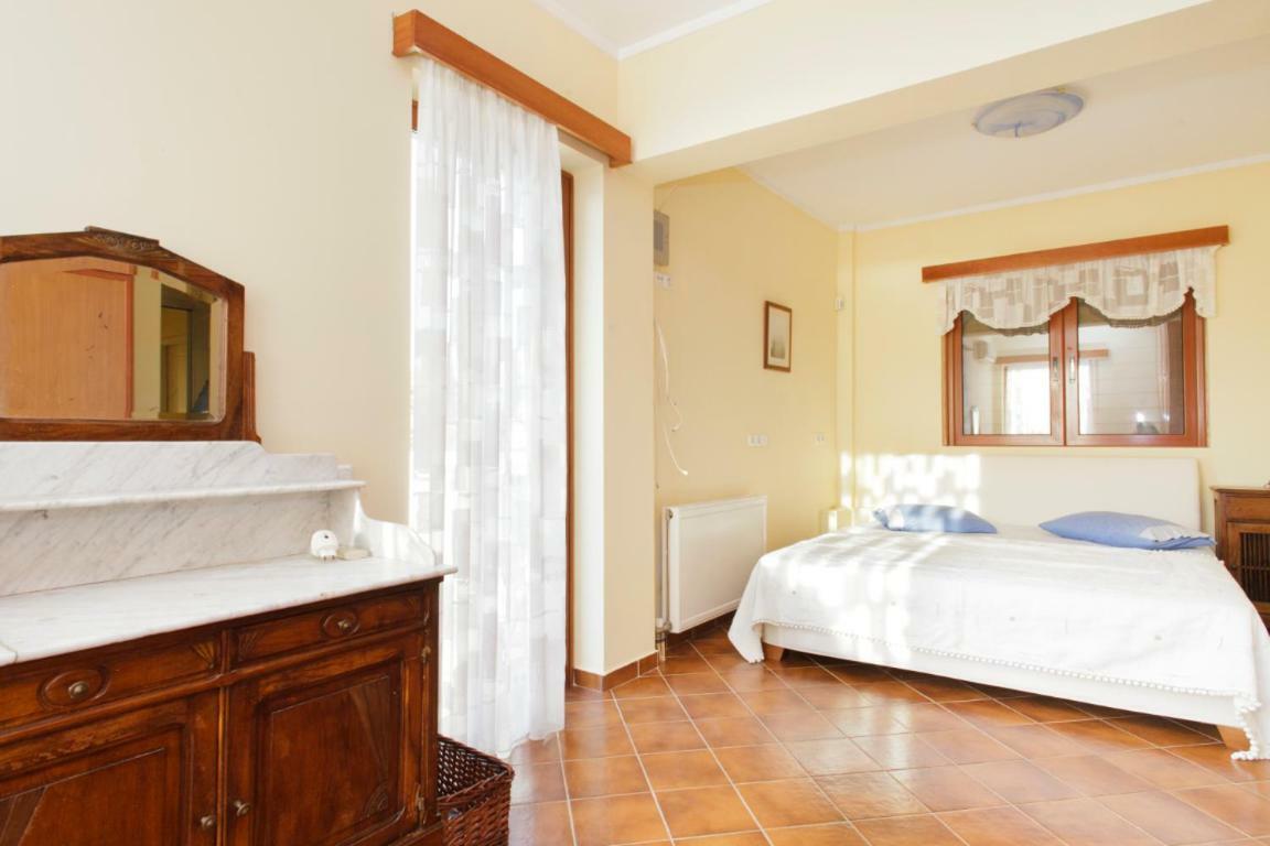 Villa Soula Anavyssos Bagian luar foto